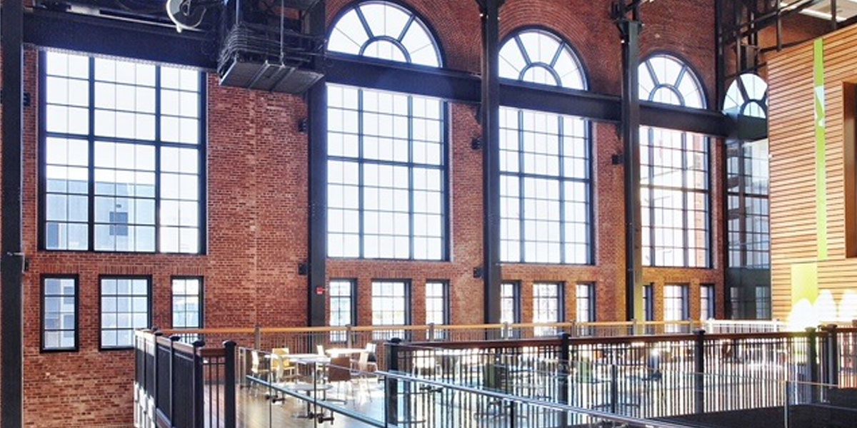 Curtainwall Historic Large